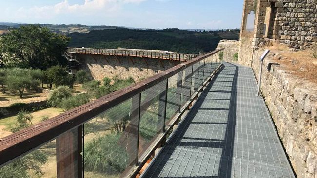 Monteriggioni: riaperto il camminamento sud del Castello