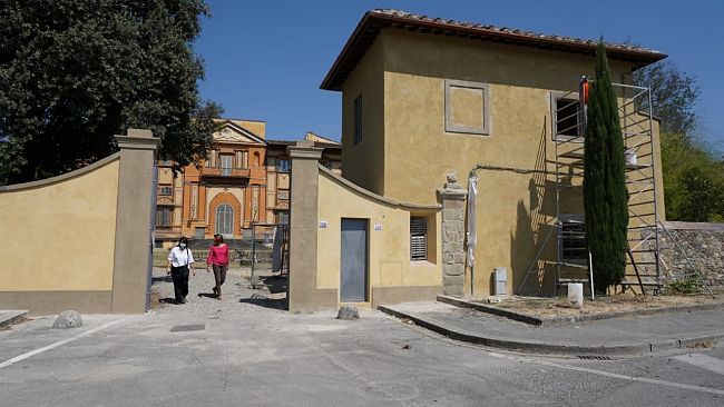 Villa Favard, riqualificato l'ingresso monumentale