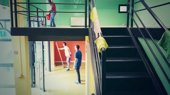 Pulizia delle parti comuni del condominio: nessuno si muove