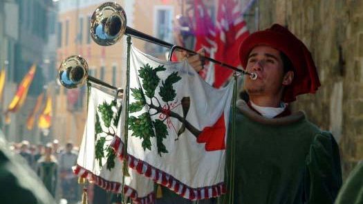 A Montalcino rivive il Medioevo con la Sagra del Tordo