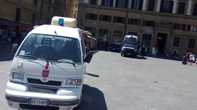 Sicurezza a Firenze: Centro Storico marcato a zona