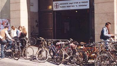 Università: il 60% dei laureati fiorentini al lavoro a un anno dal titolo