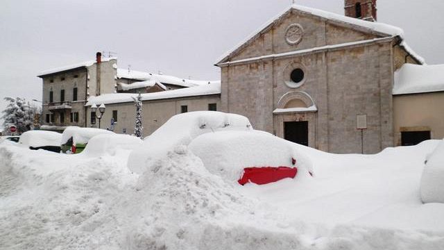 Ancora ghiaccio fino a giovedì: domani neve debole