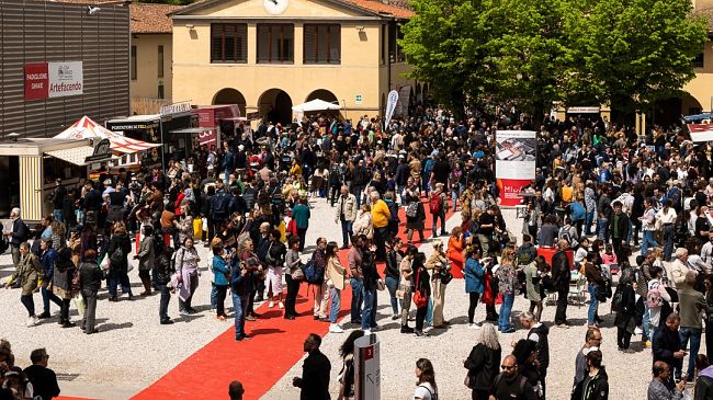 Domani alla Fortezza da Basso al via MIDA 2024