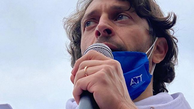 a1-bloccata-5-ore-dai-ristoratori