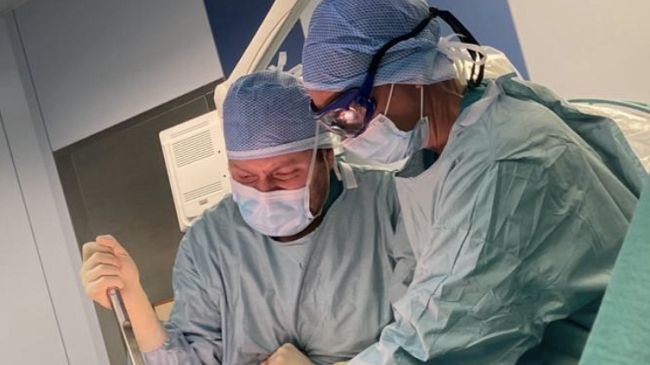 Angeli del bisturi: ok delicatissimo intervento sul midollo spinale