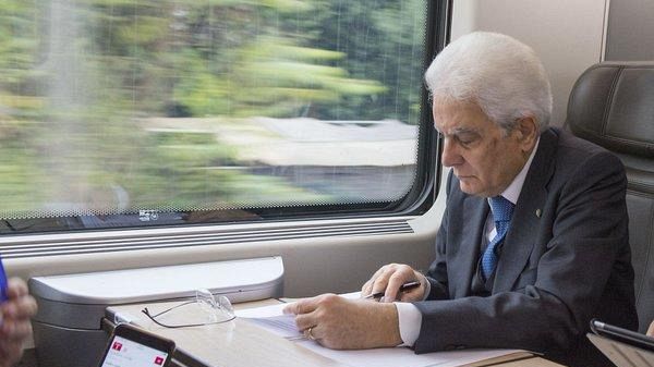 Dopo Referendum: Renzi da Mattarella, reazioni in Toscana