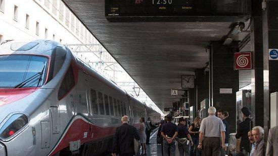 Treni, tra gli oggetti smarriti borse e valigie, poi tablet e cellulari