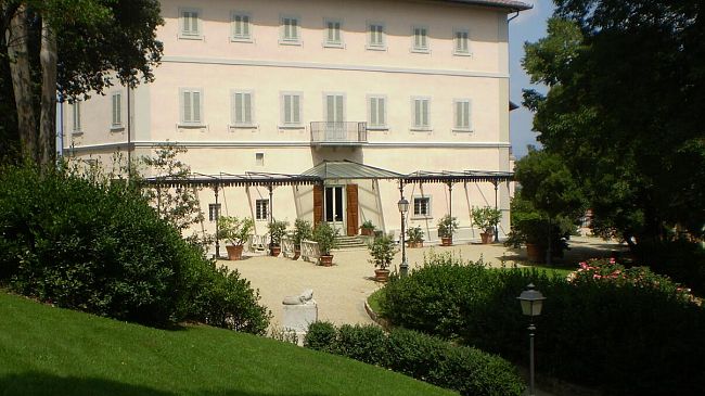 Presentazione del libro 'L'eredità di Stefano Bardini a Firenze' con Paolucci e Sgarbi