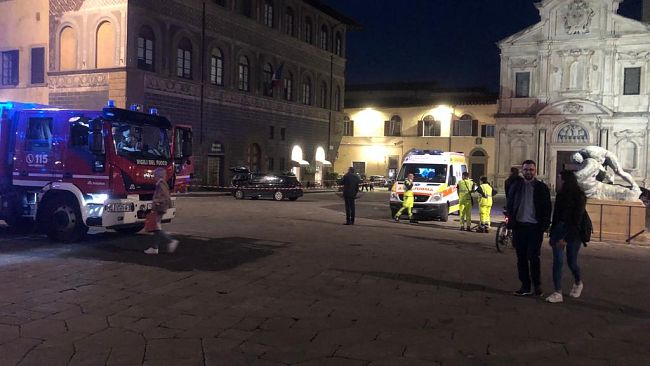 Un pacco bomba vicino al consolato francese? 