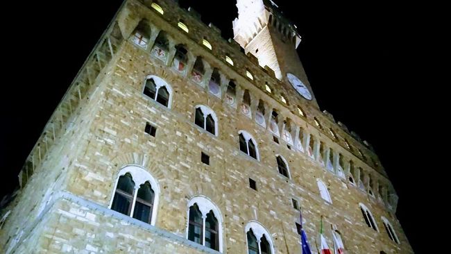 Firenze plastic free, borracce in acciaio ai dipendenti