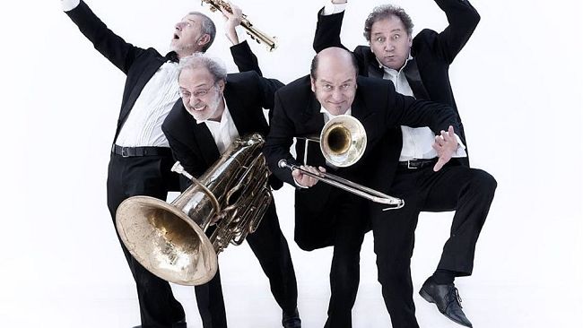 Le Dolenti Note della Banda Osiris inaugurano il Teatro Verdi d’estate