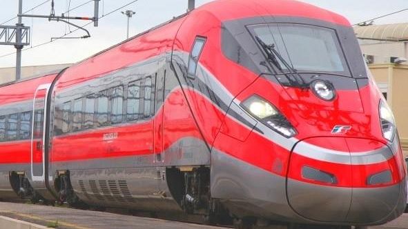 Frecciarossa 1000, il serpentone record a Santa Maria Novella