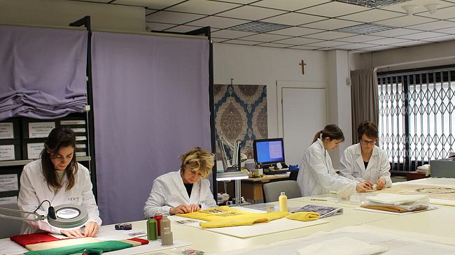 Siena: Gino Bartali, le maglie donate, restaurate e benedette