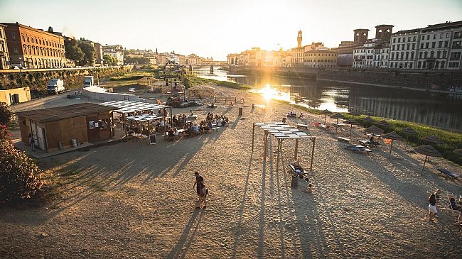 Il Calcio Storico sulla Spiaggia sull’Arno