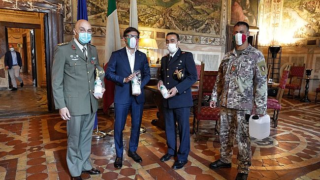 Chimico Farmaceutico dona disinfettante al Comune di Firenze 