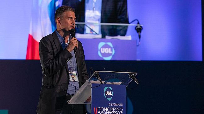 Sanità pubblica: ​aumenti in busta paga e rinunce alle cure