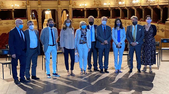 Firenze, la Pergola di giorno diventerà una scuola