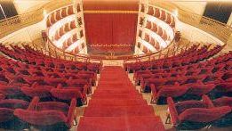 Teatro: a Firenze gli stati generali