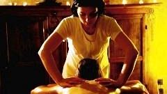 Lui allo stadio, lei... in spa