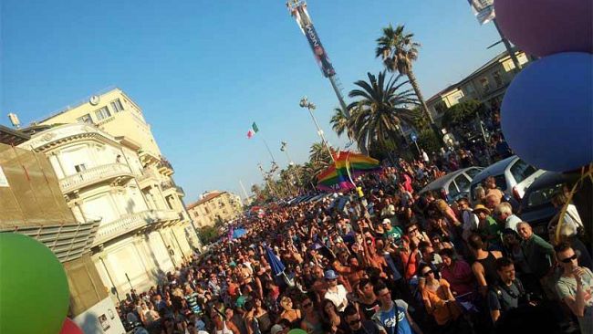 b207082327-un-successo-il-primo-toscana-gay-pride