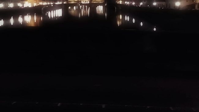 Ponte Vecchio e gli altri monumenti al buio per un'ora