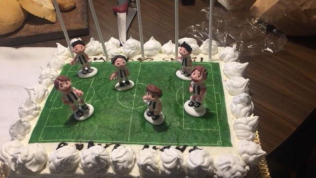 Una torta al sapore di B