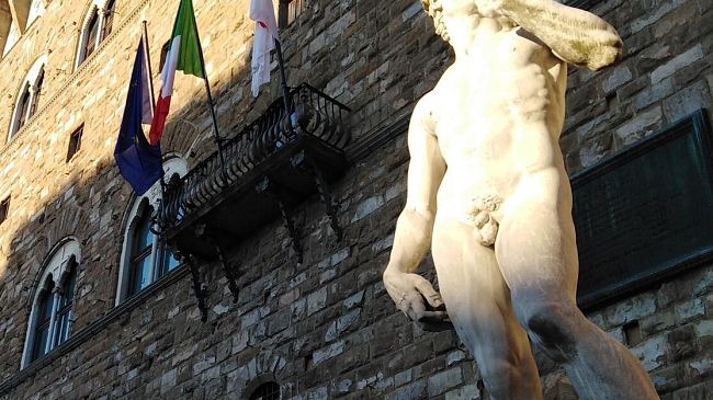 Affitti brevi, è Far West normativo: Firenze chiede regole precise