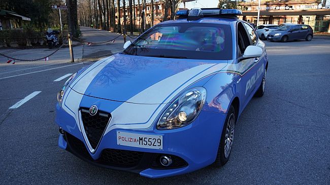 In 15 minuti la Polizia restituisce al proprietario uno scooter rubato