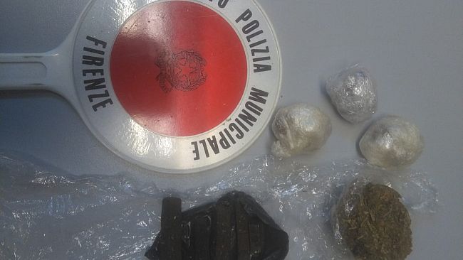 Vigili: controlli antidroga alla Fortezza e alle Cascine