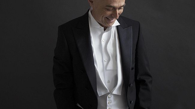 Paolo Carignani torna all’ORT con le Folk Songs di Berio