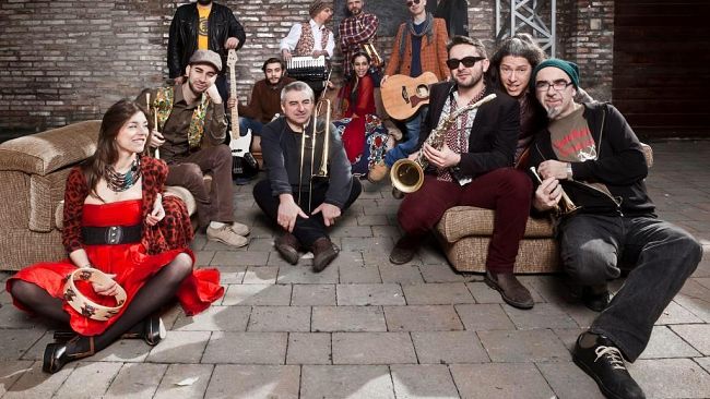 Med Free Orkestra alla festa dei Migranti