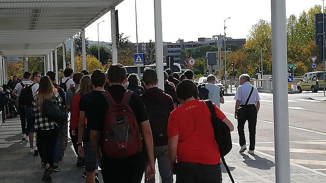 Parcheggio Scambiatore di Scandicci: si spoglia per evitare i controlli