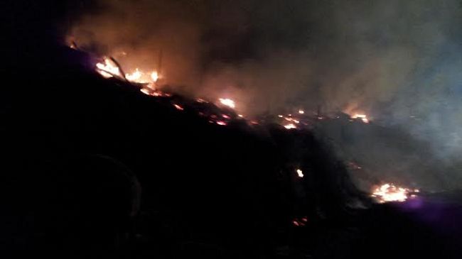 Due nuovi incendi a Buonconvento e Montefalcone, interventi con gli elicotteri