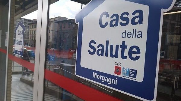 Automobili della ASL portate via dalla Polizia Municipale