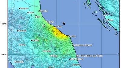 Scossa di terremoto sveglia mezza Italia