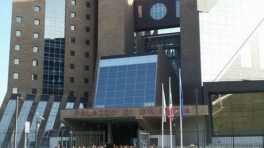 Costituisce abuso lasciare l’auto sempre parcheggiata nel cortile