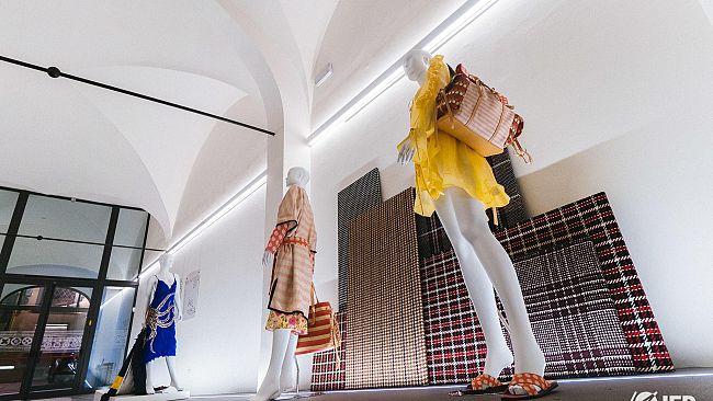 Pitti Uomo 94: tessuti rigenerati e filati da scarti