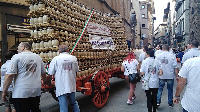 bacco-artigiano-inizia-la-festa-del-vino