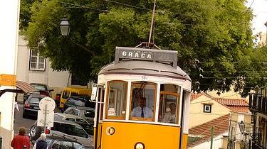 Il tram nelle città d'Europa: vecchi “gialli” a Lisbona