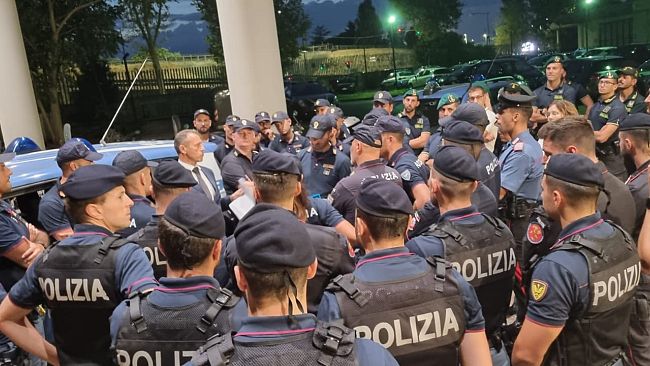 Controlli speciali alle Cascine con l'aiuto dell'elicottero