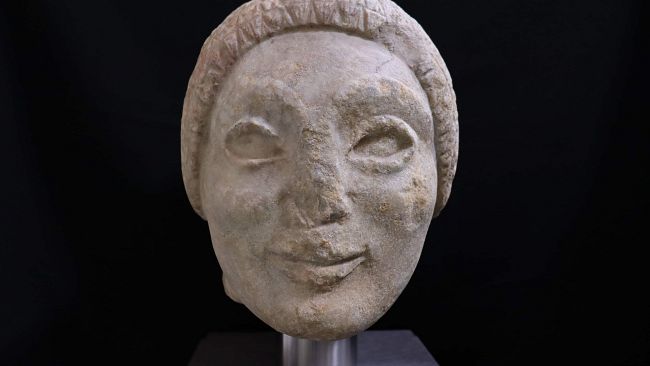 Capolavoro etrusco rinasce dopo il restauro con il laser