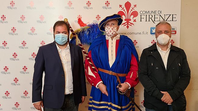 corteo-storico-nuovo-abito-per-il-maestro-dei-musici