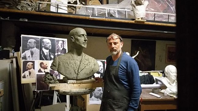 Versiliana, un busto di d'Annunzio sognando di ripartire