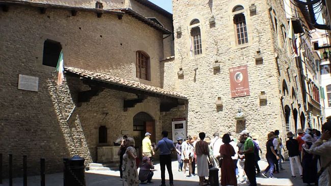 'I mille volti di Antigone' alla Società delle Belle Arti di Firenze