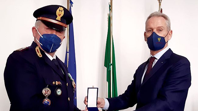 Polizia Firenze: il Sostituto Commissario Sergio Riccio in pensione