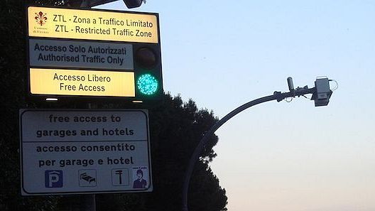 Firenze, commercianti e artigiani compatti contro la ztl no stop