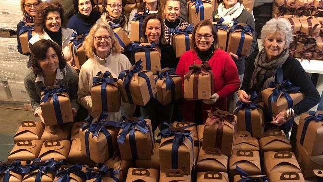 File: settemila panettoni e pandori solidali