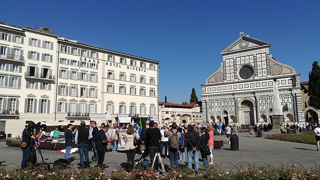Theresa May a Firenze: il futuro dell'Europa