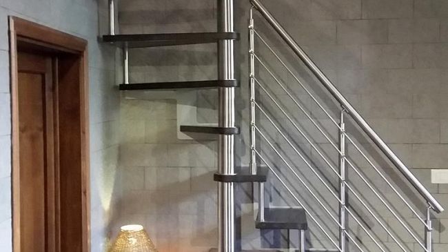 Come scegliere la giusta scala per interni